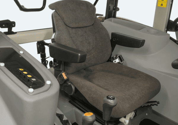 Traktor TUMOSAN 8105 - Figura 5